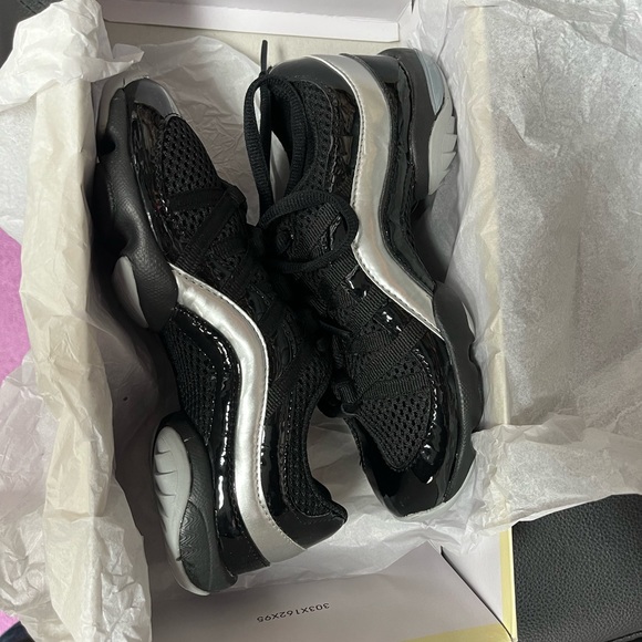 Bloch Wave Dance Hip Hop Sneaker - Picture 2 of 5